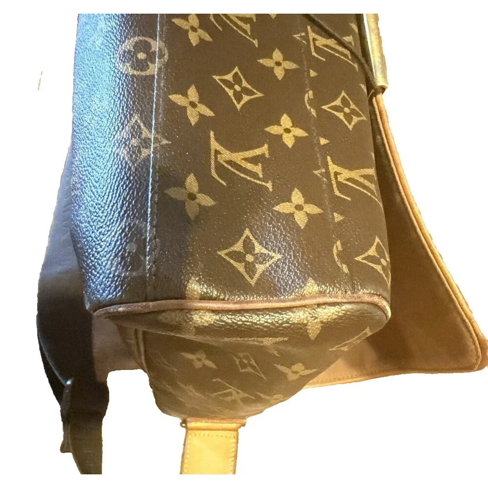 VINTAGE Louis Vuitton Monogram Abesses Shoulder Bag 14x11x3